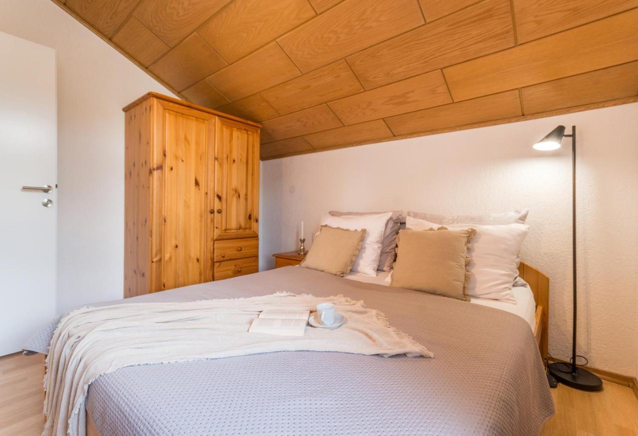 Mustel Travel Apartments スヴェティ・ペタル エクステリア 写真