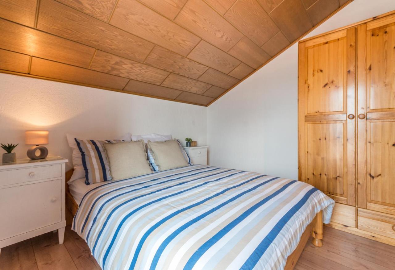 Mustel Travel Apartments スヴェティ・ペタル エクステリア 写真